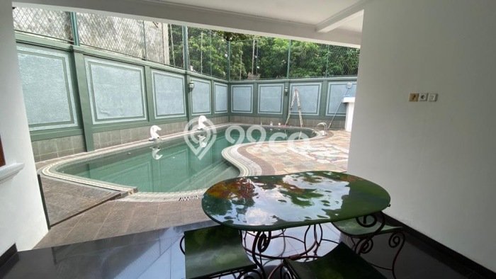 Hunian Bagus Disewakan di Ampera, Jakarta Selatan LT 1000m2, LB 600m2 Hunian Bagus Disewakan di Ampera, Jakarta Selatan LT 1000m2, LB 600m2