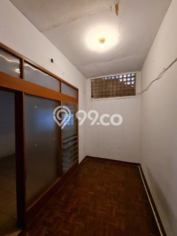 Dijual Hunian Mewah dengan Fasilitas Sekitar Komplit di Kebayoran Lama, Jakarta Selatan Dijual Hunian Mewah dengan Fasilitas Sekitar Komplit di Kebayoran Lama, Jakarta Selatan