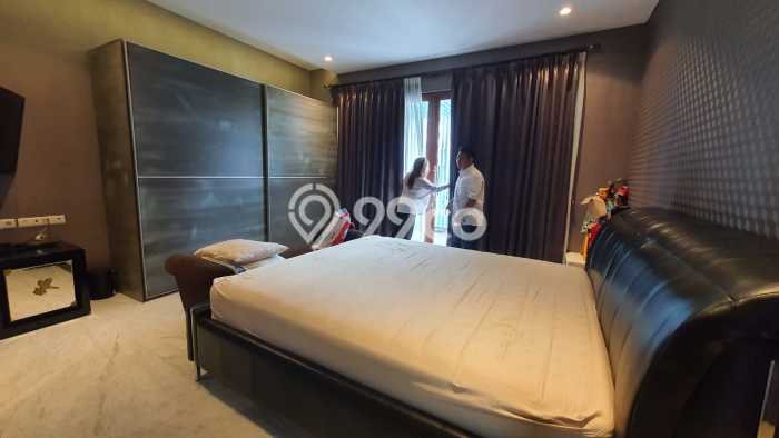 For Sale Rumah Elit Exclusive di Kebayoran Baru, Jakarta Selatan For Sale Rumah Elit Exclusive di Kebayoran Baru, Jakarta Selatan