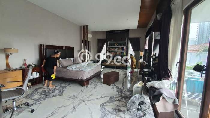 For Sale Rumah Elit Exclusive di Kebayoran Baru, Jakarta Selatan For Sale Rumah Elit Exclusive di Kebayoran Baru, Jakarta Selatan