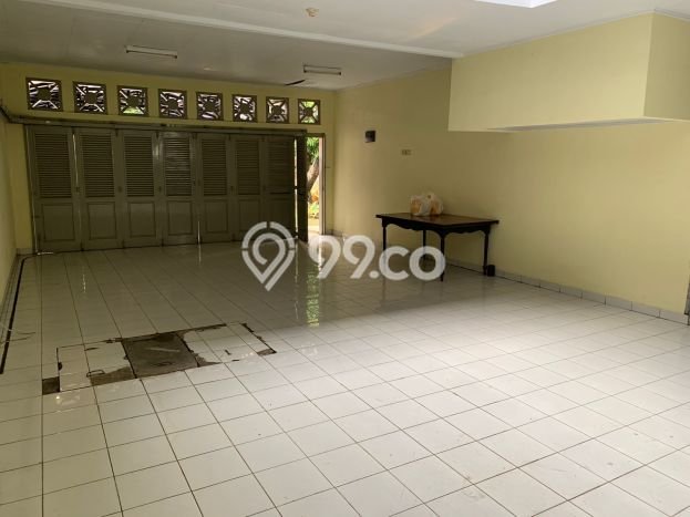 Hunian Mewah LB 350m2 Siap Huni Desain Elegan di Petukangan, Jakarta Selatan Hunian Mewah LB 350m2 Siap Huni Desain Elegan di Petukangan, Jakarta Selatan