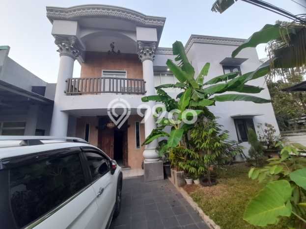 Hunian Elit LB 204m2 Siap Pakai Desain Elegan di Graha Raya, Tangerang Selatan Hunian Elit LB 204m2 Siap Pakai Desain Elegan di Graha Raya, Tangerang Selatan