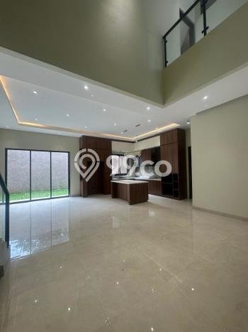 Rumah Luxury Modern Tanpa Renovasi di Bintaro Tangerang Selatan Rumah Luxury Modern Tanpa Renovasi di Bintaro Tangerang Selatan