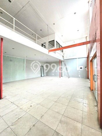 Hunian Eksklusif Siap Huni di Tangerang Selatan Fasilitas Premium Hunian Eksklusif Siap Huni di Tangerang Selatan Fasilitas Premium