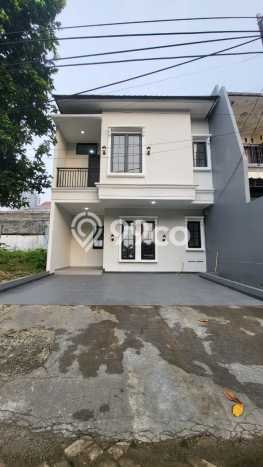 Jual Rumah Strategis Bagus Punya 3 KT di Pondok Aren Tangerang Selatan SHM Jual Rumah Strategis Bagus Punya 3 KT di Pondok Aren Tangerang Selatan SHM