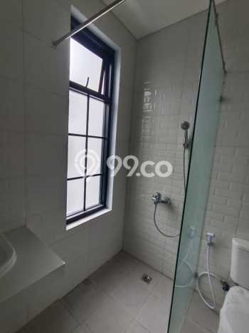 For Sale Rumah 3 Kamar Lokasi Strategis Bagus dan Strategis di Jagakarsa For Sale Rumah 3 Kamar Lokasi Strategis Bagus dan Strategis di Jagakarsa