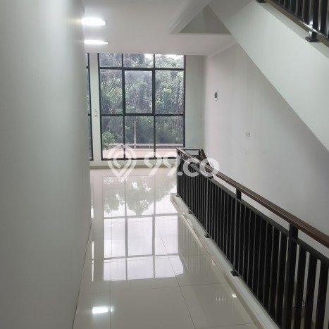 Lokasi Strategis! Dijual Ruko Bisnis di Ciputat, Tangerang Selatan Kondisi Baik Lokasi Strategis! Dijual Ruko Bisnis di Ciputat, Tangerang Selatan Kondisi Baik