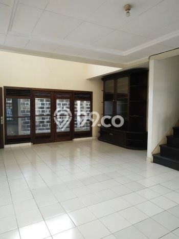 Hunian Nyaman Asri 4 KT Siap Huni di Bintaro Tangerang Selatan Hunian Nyaman Asri 4 KT Siap Huni di Bintaro Tangerang Selatan