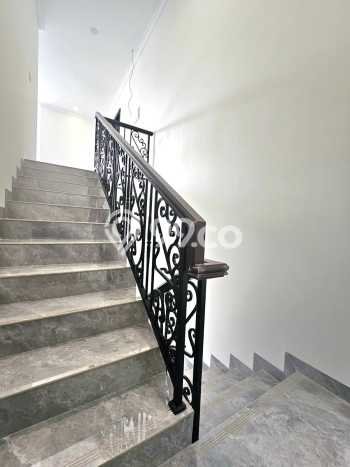 Rumah Elit Modern Tanpa Renovasi di Bintaro Tangerang Selatan Rumah Elit Modern Tanpa Renovasi di Bintaro Tangerang Selatan