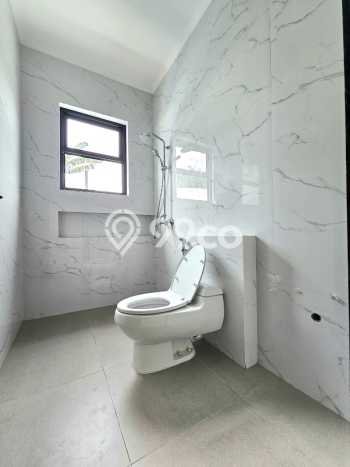 For Sale! Luxury House LT 272m2 Desain Modern di Bintaro For Sale! Luxury House LT 272m2 Desain Modern di Bintaro