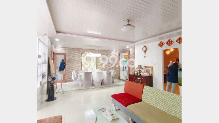 Ready to Use! Luxury House LT 255m2 Desain Modern di Bintaro Ready to Use! Luxury House LT 255m2 Desain Modern di Bintaro