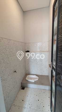 Rumah Minimalis 3 KT LT 150m2 di Taman Holis Indah Rumah Minimalis 3 KT LT 150m2 di Taman Holis Indah