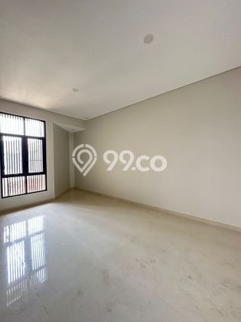 For Sale! Luxury House LT 179m2 Desain Elegan di Singgasana For Sale! Luxury House LT 179m2 Desain Elegan di Singgasana