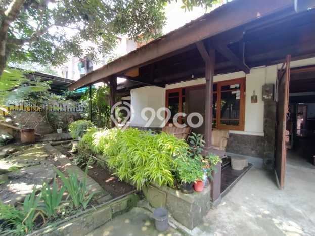 Rumah Eksklusif Siap Huni LT 261m2 di Coblong, Bandung Rumah Eksklusif Siap Huni LT 261m2 di Coblong, Bandung