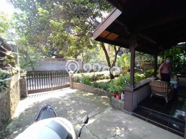Rumah Eksklusif Siap Huni LT 261m2 di Coblong, Bandung Rumah Eksklusif Siap Huni LT 261m2 di Coblong, Bandung