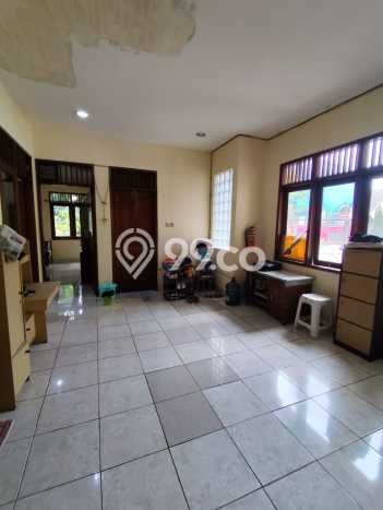 Peluang Investasi! Kost Dijual di Andir, Bandung, 12 KT, 6 KM, Luas 345m2 Peluang Investasi! Kost Dijual di Andir, Bandung, 12 KT, 6 KM, Luas 345m2