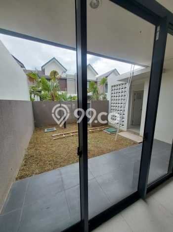 Jual Rumah Luas Elegan Dengan View Cantik di Podomoro Park Bandung, Bandung Jual Rumah Luas Elegan Dengan View Cantik di Podomoro Park Bandung, Bandung