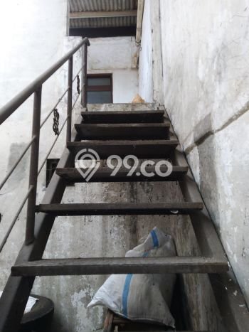 Gudang Bagus Dijual LB 180m2 Lokasi Strategis Bandung Area Cocok untuk Bisnis Gudang Bagus Dijual LB 180m2 Lokasi Strategis Bandung Area Cocok untuk Bisnis