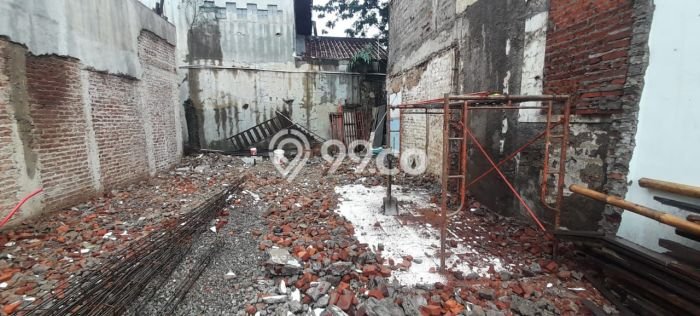 Lahan Dijual Lokasi Strategis di Bandung dengan Luas 137m2 Lahan Dijual Lokasi Strategis di Bandung dengan Luas 137m2