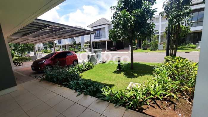 Disewakan Rumah Harga Terjangkau di Summarecon Bandung Bandung dengan 5 Kamar Tidur Disewakan Rumah Harga Terjangkau di Summarecon Bandung Bandung dengan 5 Kamar Tidur