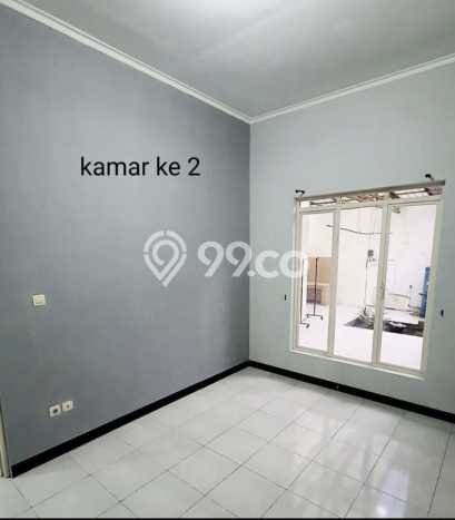 Rumah Luas Asri 3 KT Siap Pakai di Taman Holis Indah Bandung Rumah Luas Asri 3 KT Siap Pakai di Taman Holis Indah Bandung