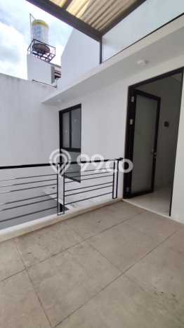 Rumah Minimalis 3 KT LT 150m2 di Taman Holis Indah Rumah Minimalis 3 KT LT 150m2 di Taman Holis Indah