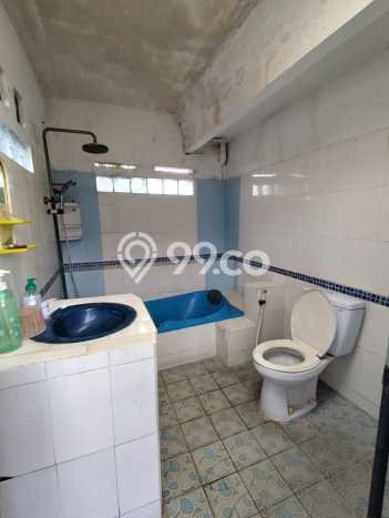 Peluang Investasi! Kost Dijual di Andir, Bandung, 12 KT, 6 KM, Luas 345m2 Peluang Investasi! Kost Dijual di Andir, Bandung, 12 KT, 6 KM, Luas 345m2