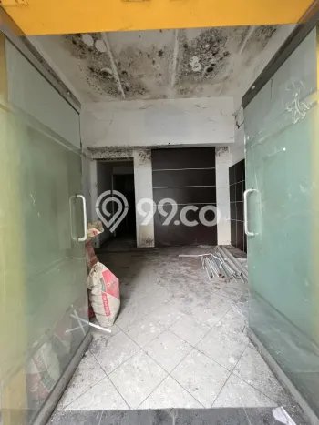 Ruko bagus disewakan di Medan Barat Medan dengan LB 240m2 harga sewa terbaik Ruko bagus disewakan di Medan Barat Medan dengan LB 240m2 harga sewa terbaik