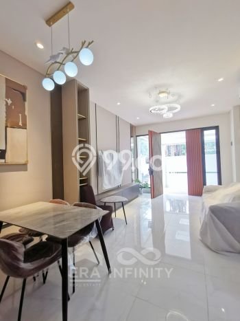 Jual Rumah Mewah Elegan Dengan View Cantik di Sunrise Garden, Jakarta Barat Jual Rumah Mewah Elegan Dengan View Cantik di Sunrise Garden, Jakarta Barat