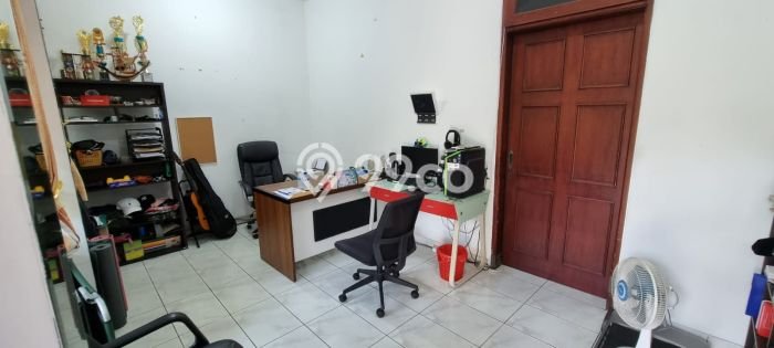Dijual Rumah Luas Megah Dengan View Cantik di Puri Indah, Jakarta Barat Dijual Rumah Luas Megah Dengan View Cantik di Puri Indah, Jakarta Barat