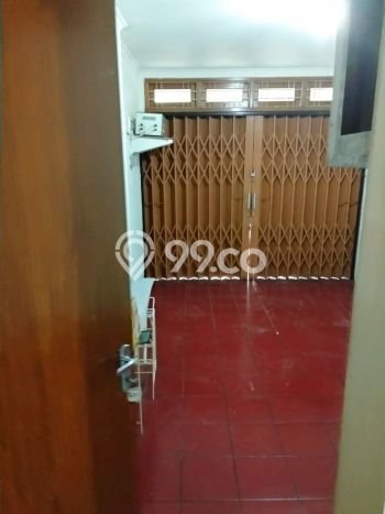 Ready to Use! Luxury House LT 156m2 Desain Elegan di Tomang Ready to Use! Luxury House LT 156m2 Desain Elegan di Tomang