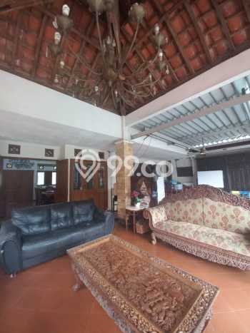 Rumah Elit LB 252m2 Siap Huni Desain Elegan di Bintaro, Tangerang Selatan Rumah Elit LB 252m2 Siap Huni Desain Elegan di Bintaro, Tangerang Selatan