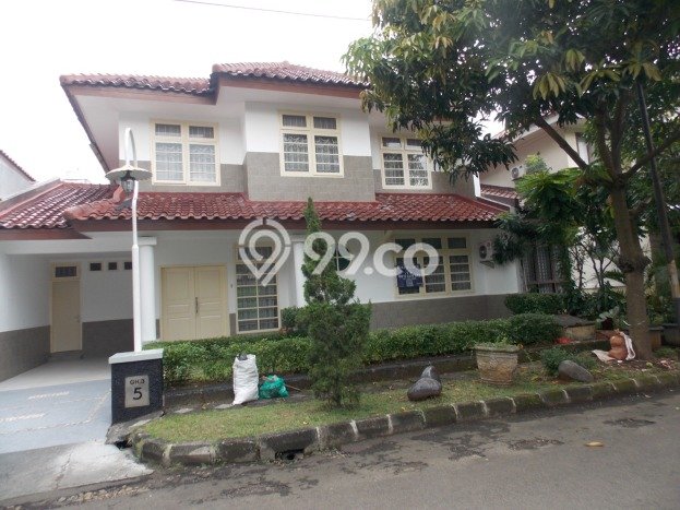 Ready to Use! Premium House LT 216m2 Desain Elegan di Bintaro Ready to Use! Premium House LT 216m2 Desain Elegan di Bintaro