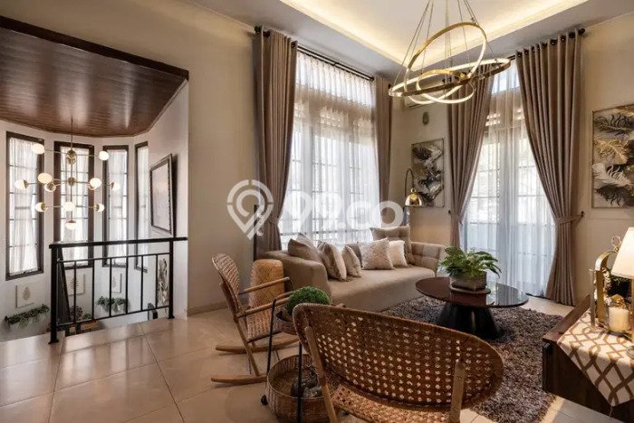 Rumah Elit LB 360m2 Siap Huni Desain Elegan di Kota Baru Parahyangan, Bandung Rumah Elit LB 360m2 Siap Huni Desain Elegan di Kota Baru Parahyangan, Bandung