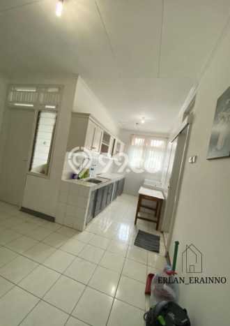 Dijual Rumah Mewah Megah Dengan View Cantik di Tubagus Ismail, Bandung Dijual Rumah Mewah Megah Dengan View Cantik di Tubagus Ismail, Bandung