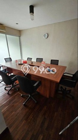 Rumah Mewah LB 180m2 Siap Pakai Desain Elegan di Sarijadi, Bandung Rumah Mewah LB 180m2 Siap Pakai Desain Elegan di Sarijadi, Bandung