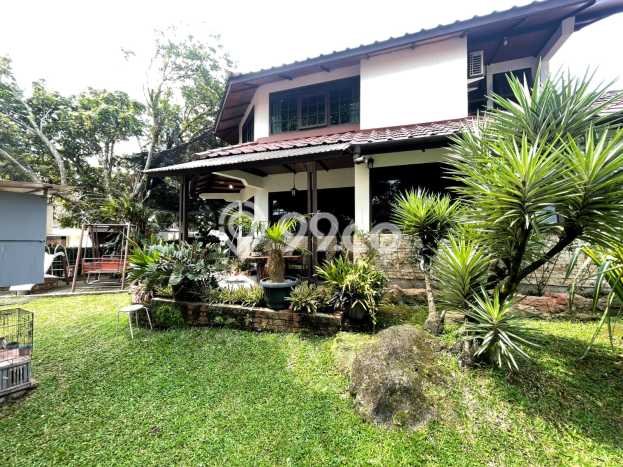 For Sale! Luxury House LT 595m2 Desain Modern di Geger Kalong For Sale! Luxury House LT 595m2 Desain Modern di Geger Kalong
