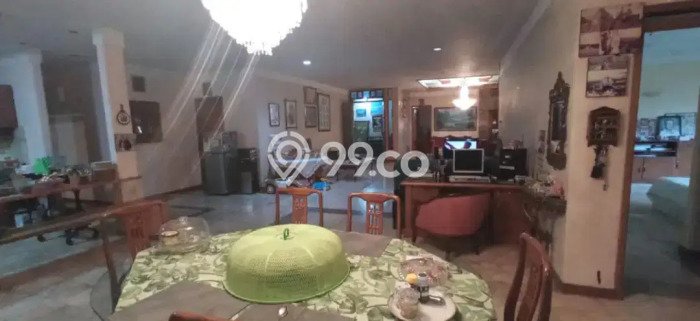 Rumah Mewah LB 300m2 Siap Huni Desain Elegan di Dago Pakar, Bandung Rumah Mewah LB 300m2 Siap Huni Desain Elegan di Dago Pakar, Bandung