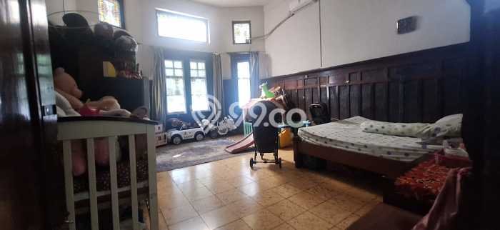 Jual Rumah Mewah Megah Dengan View Cantik di Buah Batu, Bandung Jual Rumah Mewah Megah Dengan View Cantik di Buah Batu, Bandung