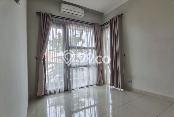 Ready to Use! Premium House LT 204m2 Desain Modern di Bintaro Ready to Use! Premium House LT 204m2 Desain Modern di Bintaro