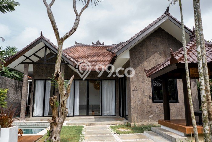 Vila Terawat di , Ukuran 257m2m², Lokasi Strategis dengan jalan mudah Vila Terawat di , Ukuran 257m2m², Lokasi Strategis dengan jalan mudah