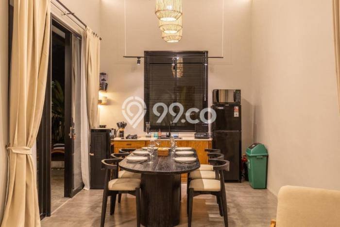 Dijual Vila Kawasan , Area 201m2m², Area Nyaman Dijual Vila Kawasan , Area 201m2m², Area Nyaman