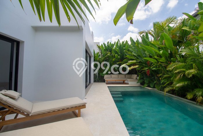 HARGA TERBAIK! Vila Kawasan , Luas 240m2m², Area Prima HARGA TERBAIK! Vila Kawasan , Luas 240m2m², Area Prima