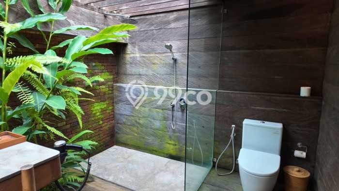 LOKASI TERBAIK! Vila di Ubud, Luas 120m2m², Lingkungan Tenang dan aman LOKASI TERBAIK! Vila di Ubud, Luas 120m2m², Lingkungan Tenang dan aman