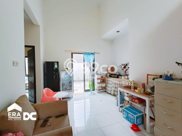 Jual Rumah Strategis Bagus Punya 2 KT di Tembalang Semarang SHM Jual Rumah Strategis Bagus Punya 2 KT di Tembalang Semarang SHM