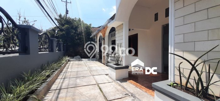 Rumah Cantik Siap Pakai Di Gajah Mungkur Luas 200m2 Lokasi Strategis Rumah Cantik Siap Pakai Di Gajah Mungkur Luas 200m2 Lokasi Strategis