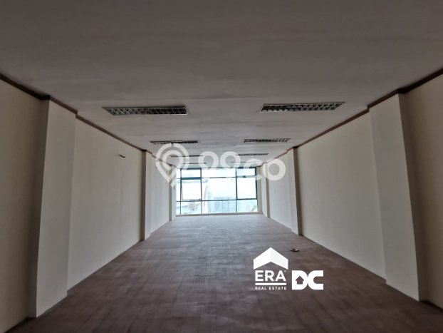 Ruko Dijual di Semarang LT 172m2 & LB 335m2 Lokasi Terbaik! Ruko Dijual di Semarang LT 172m2 & LB 335m2 Lokasi Terbaik!
