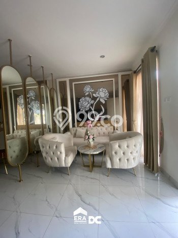 Rumah Mewah Dijual LT 96m2 di Semarang Barat, Semarang Rumah Mewah Dijual LT 96m2 di Semarang Barat, Semarang