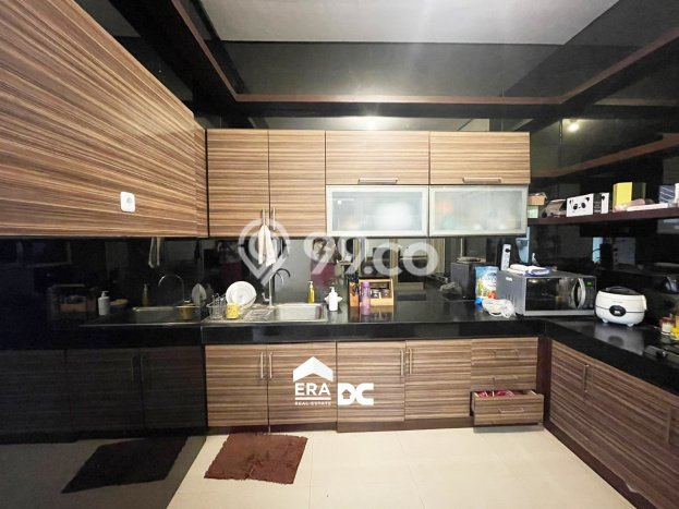 Dijual Hunian Mewah dengan Fasilitas Sekitar Komplit di Banyumanik, Semarang Dijual Hunian Mewah dengan Fasilitas Sekitar Komplit di Banyumanik, Semarang