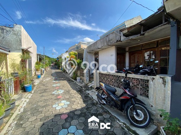 Jual Rumah Harga Miring Banyumanik Punya 3 KT & LT 84m2 Jual Rumah Harga Miring Banyumanik Punya 3 KT & LT 84m2